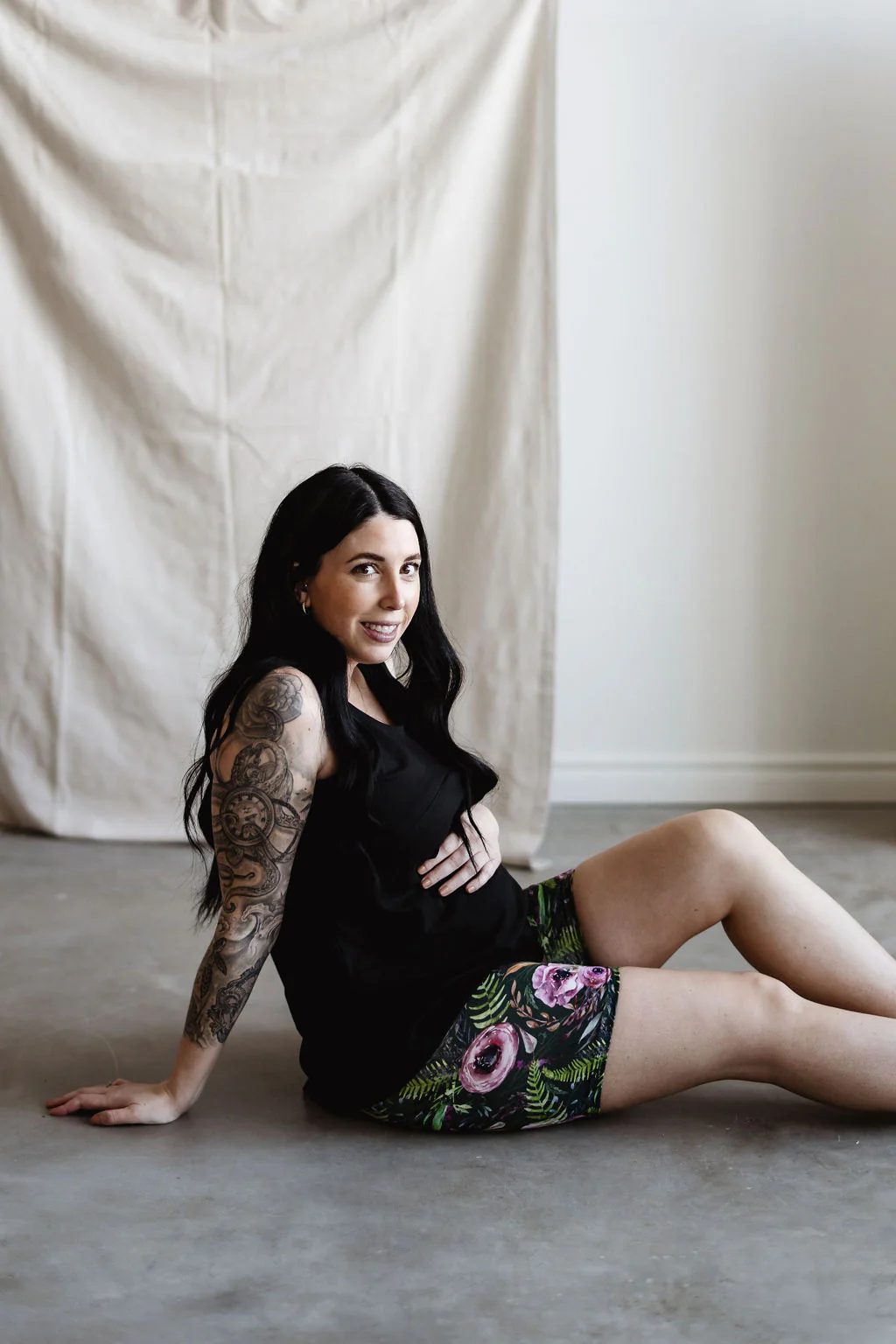 FLEURS BUTTERCUP & VERT Bikers short femme & maternité