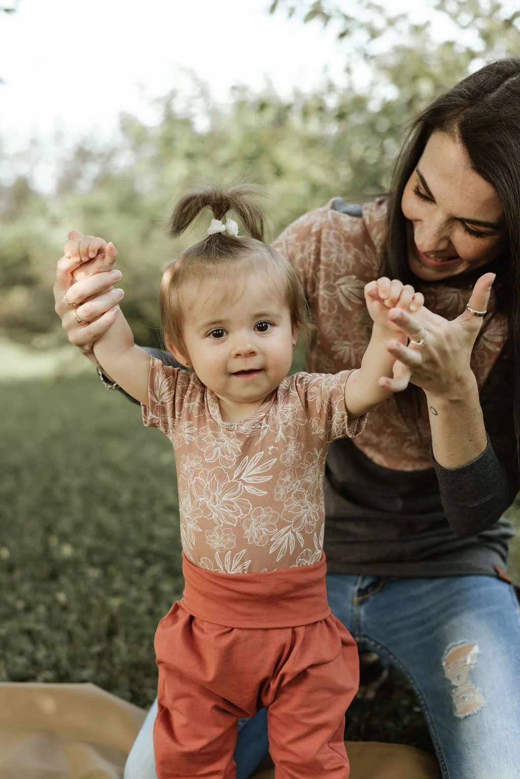 FLEURS ROSES Cache-couche évolutif