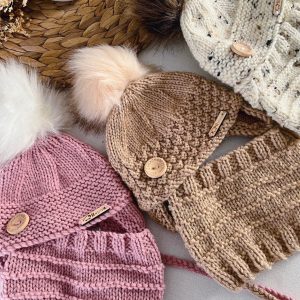 Tuque cache-oreille avec cache-cou