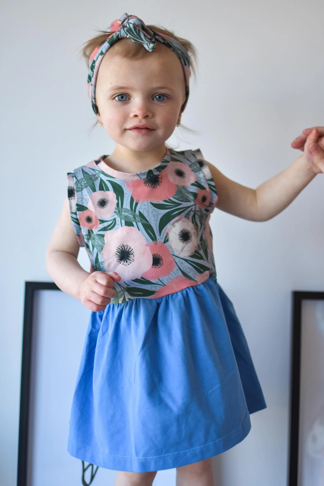 FLEURS CORAIL & BLEUE robe évasée (Taille : 0 à 6 mois) – Image 3